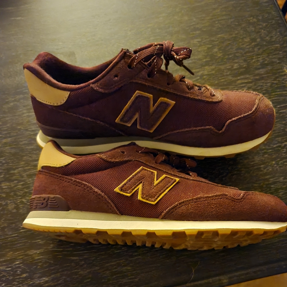 New Balance sneakers (unisex)